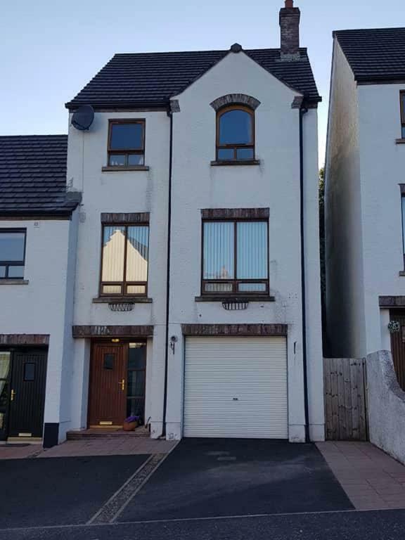 فيلا Spire View Townhouse باليكاسل المظهر الخارجي الصورة